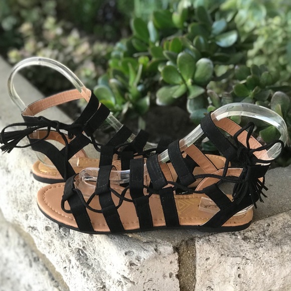 1 Left! Qupid Black lace up Gladiator Sandal 6 - Picture 4 of 4